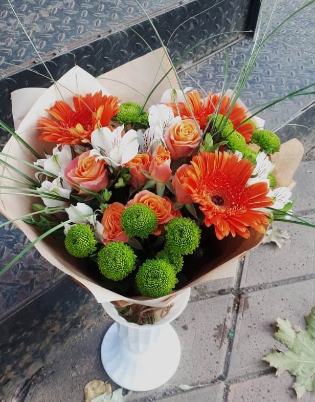 Букет цветов из: Герберы, Хризантемы, Альстромерии и Розы в Чухломе
