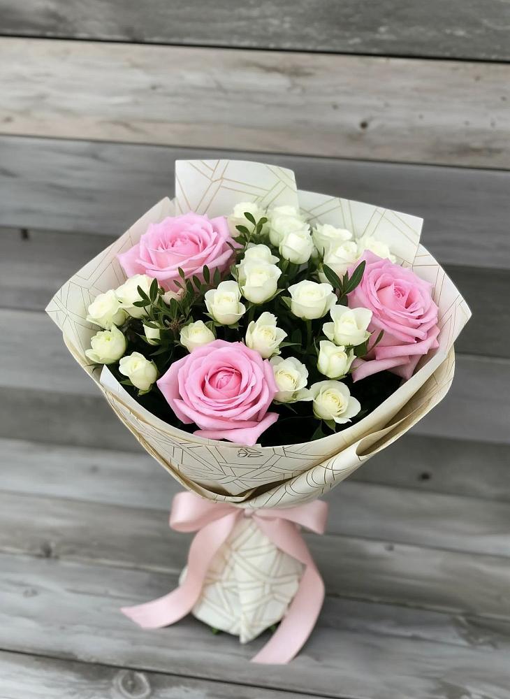 Букет цветов из: Розы в Чухломе