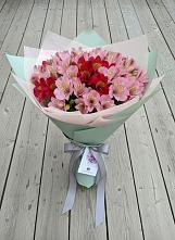 Букет цветов из:  Альстромерии в Чухломе