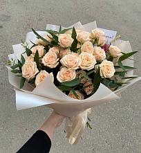 Букет Кремовые розы Латте в Чухломе