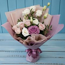 Букет цветов из:  Розы и Лизиантусы в Чухломе