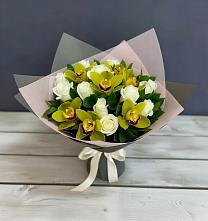 Букет цветов из:  Орхидеи и Розы в Чухломе