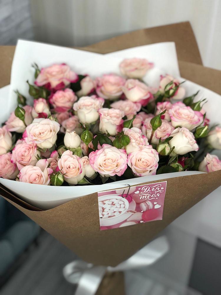 Букет цветов из: Розы в Чухломе