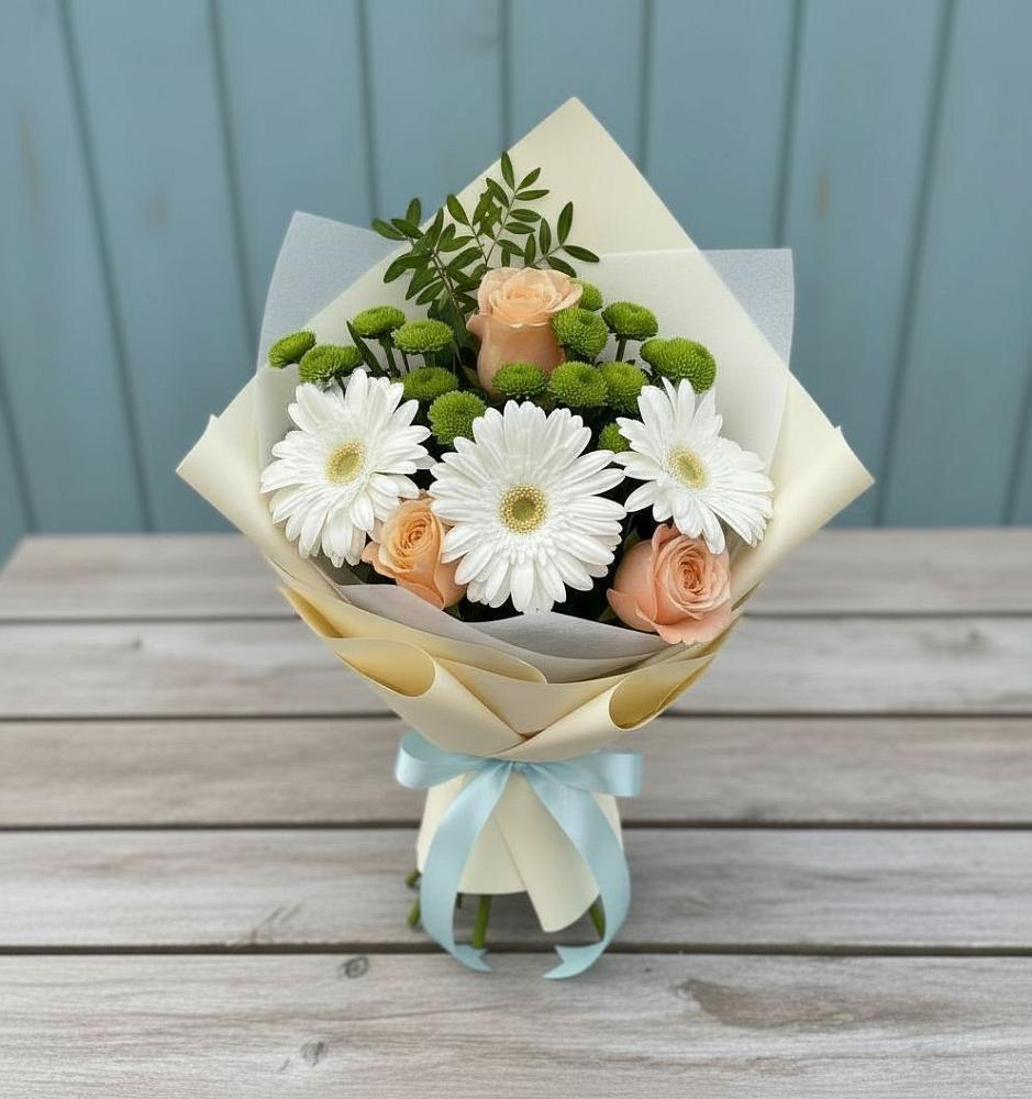 Букет цветов из: Герберы, Розы и Хризантемы в Чухломе