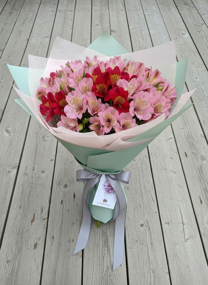 Букет цветов из: Альстромерии в Чухломе