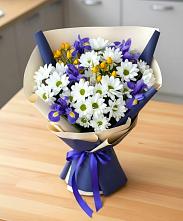 Букет цветов из:  Розы, Ирисы и Хризантемы в Чухломе