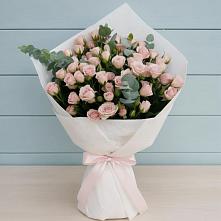 Букет цветов из:  Розы в Чухломе