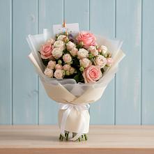 Букет цветов из:  Розы в Чухломе