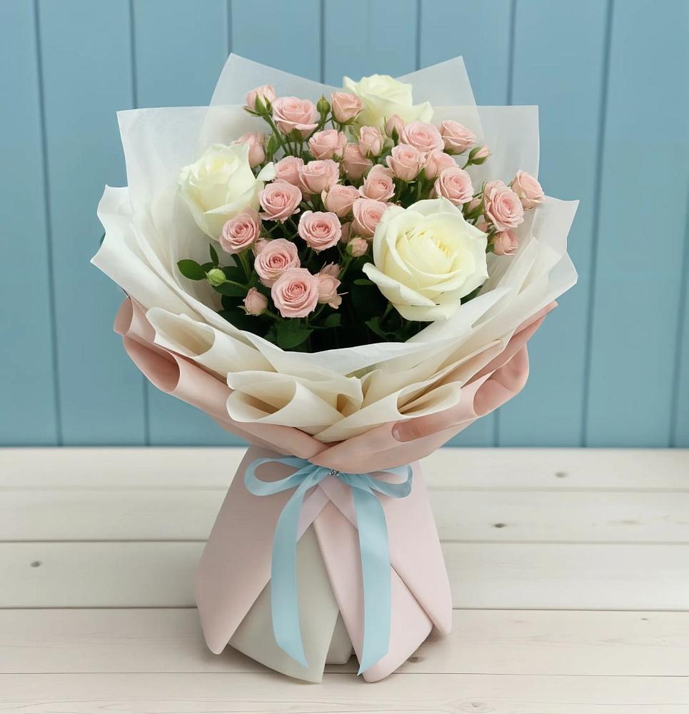 Букет цветов из: Розы в Чухломе