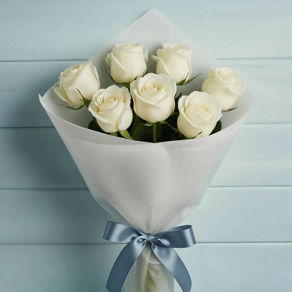 Букет 7 Белых роз Эдлесс Лав в Чухломе
